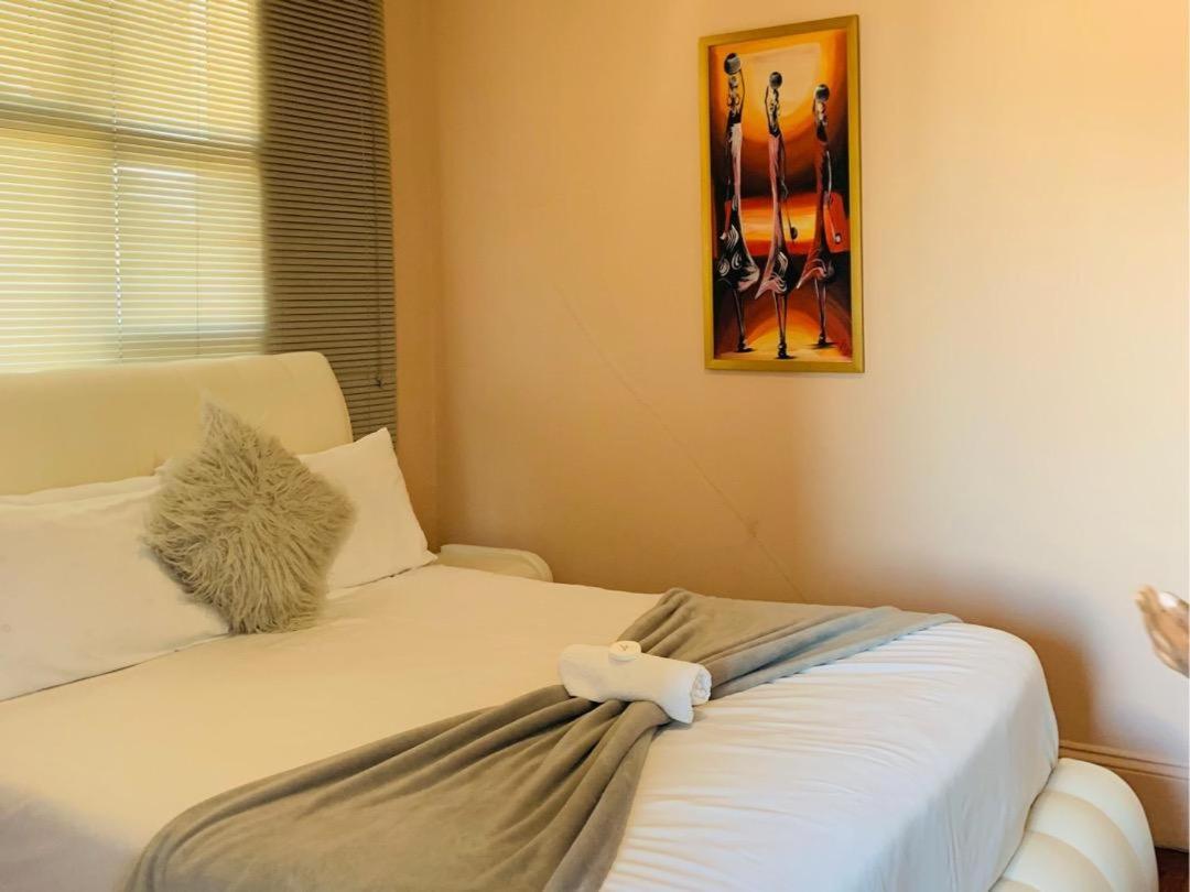Palm Heaven B&B East London Dış mekan fotoğraf
